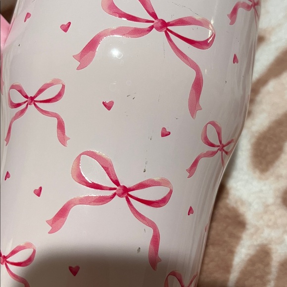 Pink Bow Patterned Tumbler - Picture 6 of 6